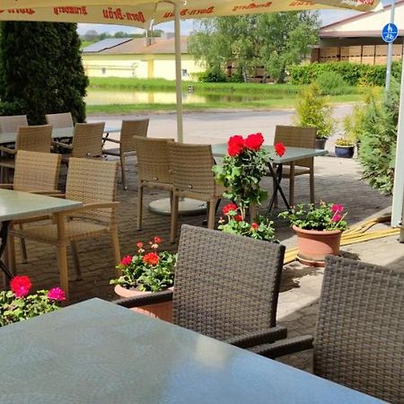 Gasthaus Pension Rezatgrund Windsbach Dış mekan fotoğraf