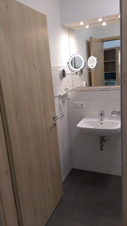 Gasthaus Pension Rezatgrund Windsbach Dış mekan fotoğraf